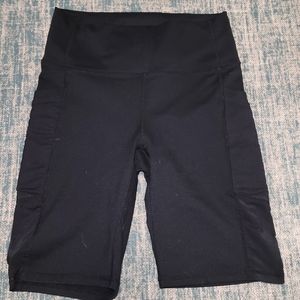Fabletics shorts